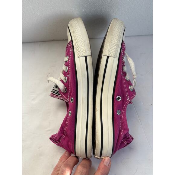 Converse - Picture 7 of 9